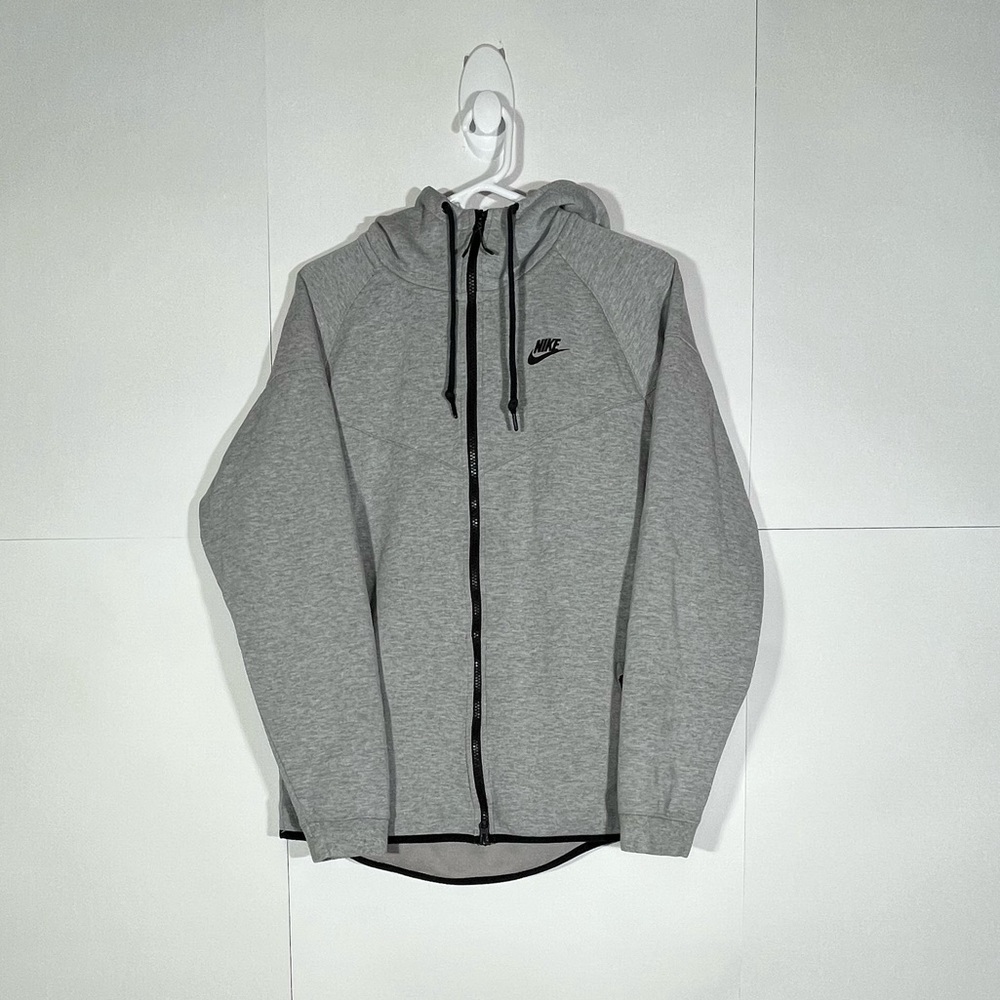 Amazing Condition Nike Tech Fleece Jacket Men’s Large